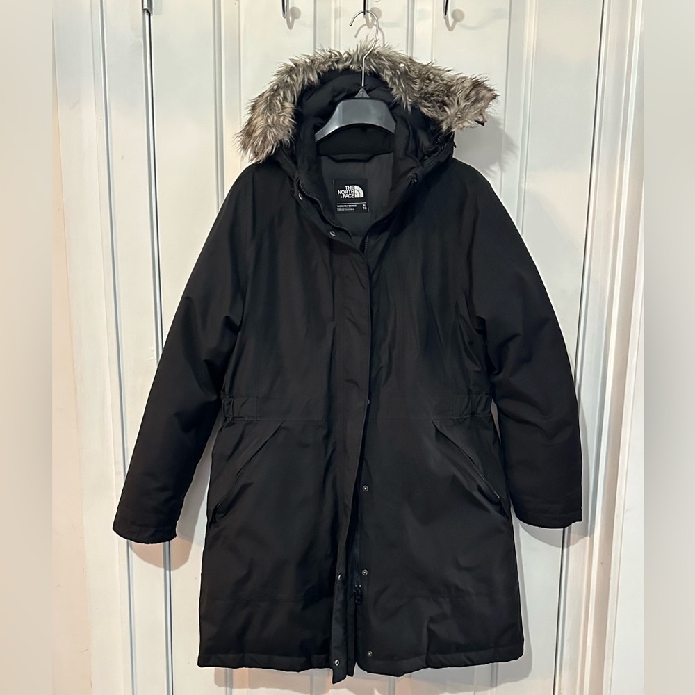 Women’s North Face Arctic Coat